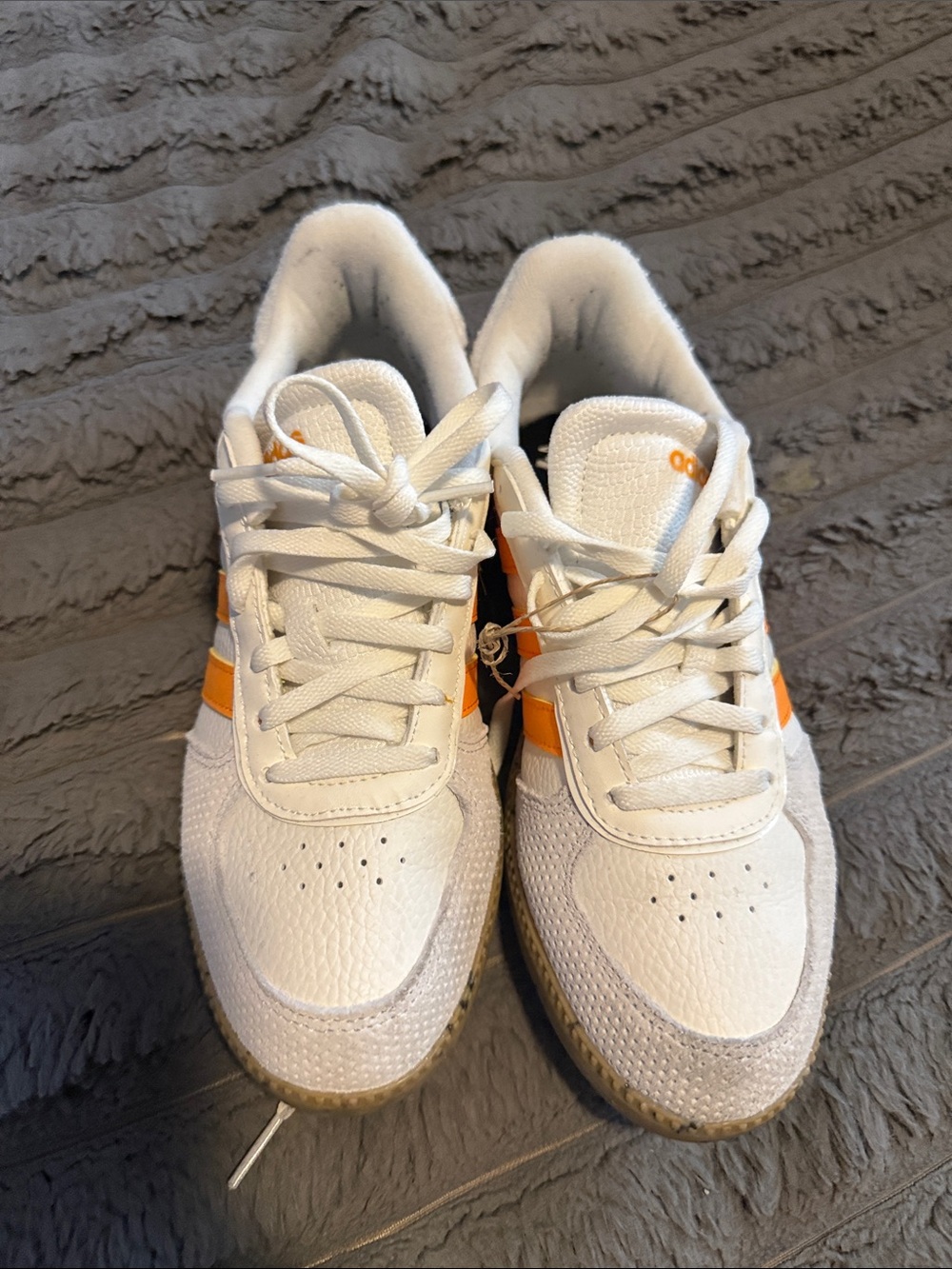 adidas Originals Kids White and Orange Low-Top Sneakers